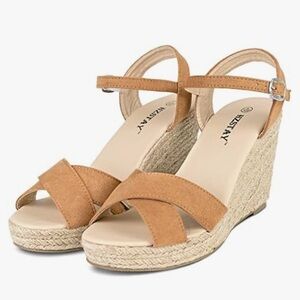 Women’s Hzstag Wedge Espadrilles High Heel Strappy Sandals. Size 9. New!